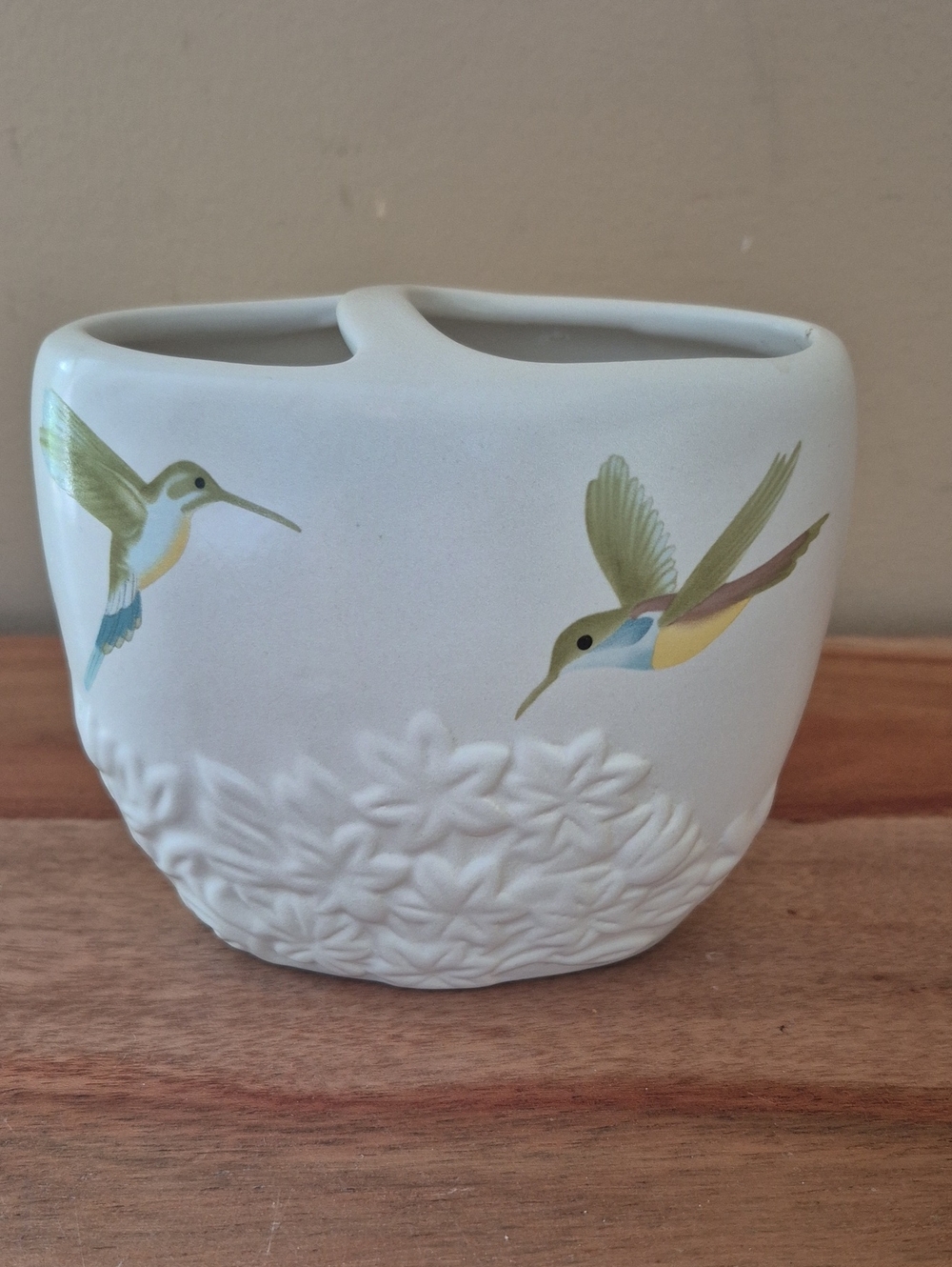 Hummingbird Ceramic Toothbrush Holder